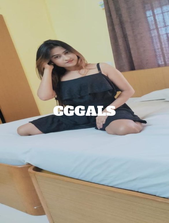 Vip top model educated college student call girl Soniya Kimari